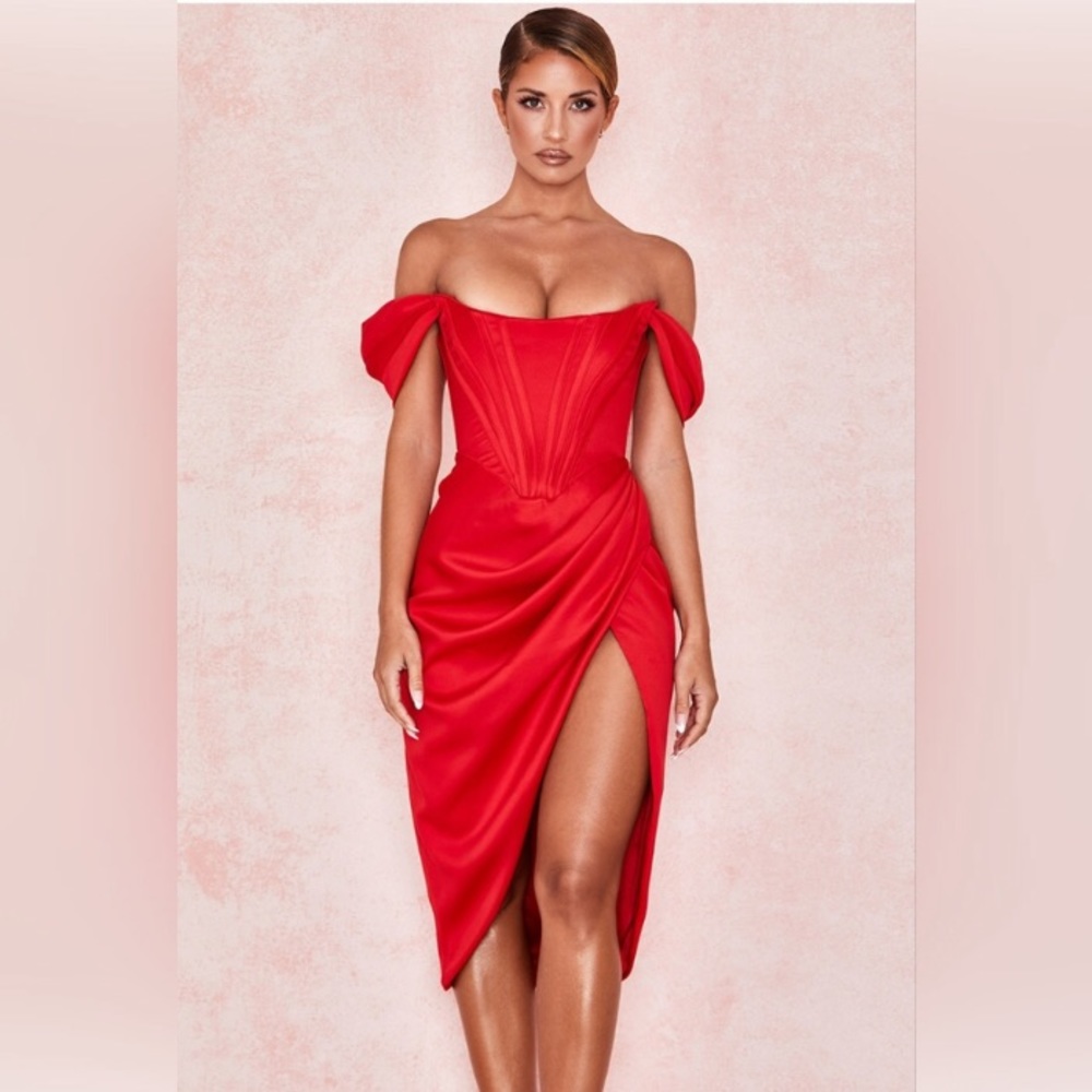 House of CB LORETTA RED SATIN OFF SHOULDER Corset DRESS Valentine’s regency sz S
